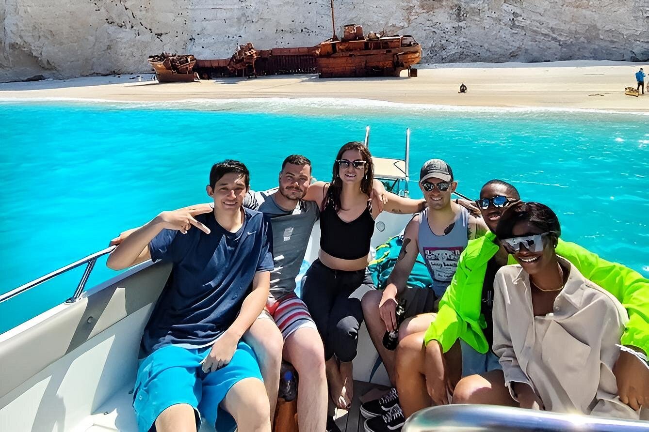 Private boat exclusively for your group — up to 6 guests